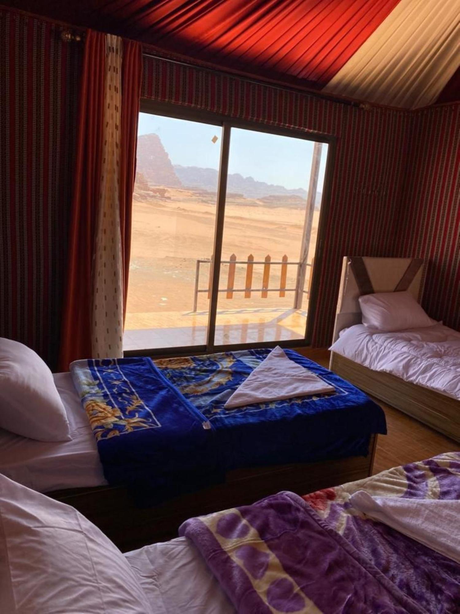 Bed and Breakfast Calm Camp Wadi Rum Exterior foto